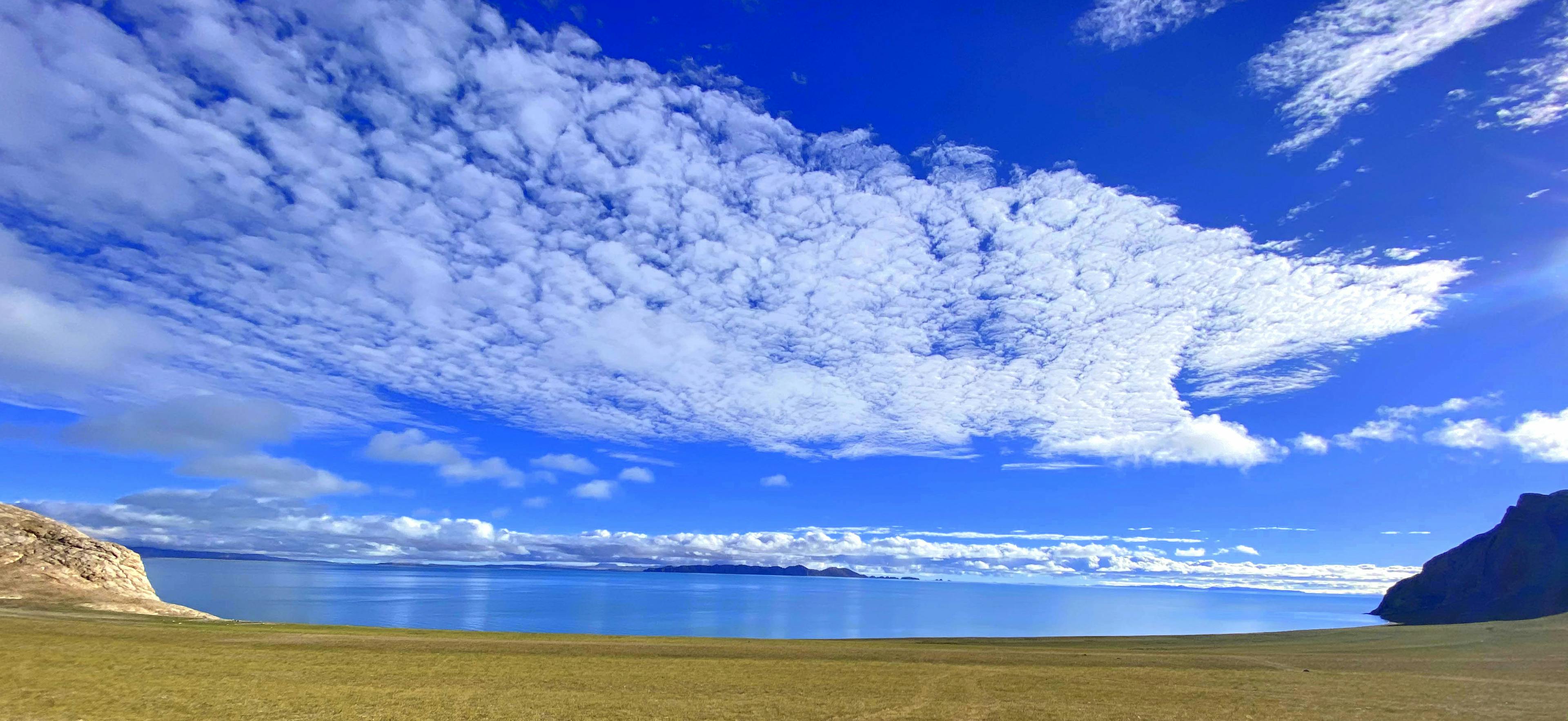 The Spiritual Heart of Tibet: Ethical Practices and Breathtaking Locations