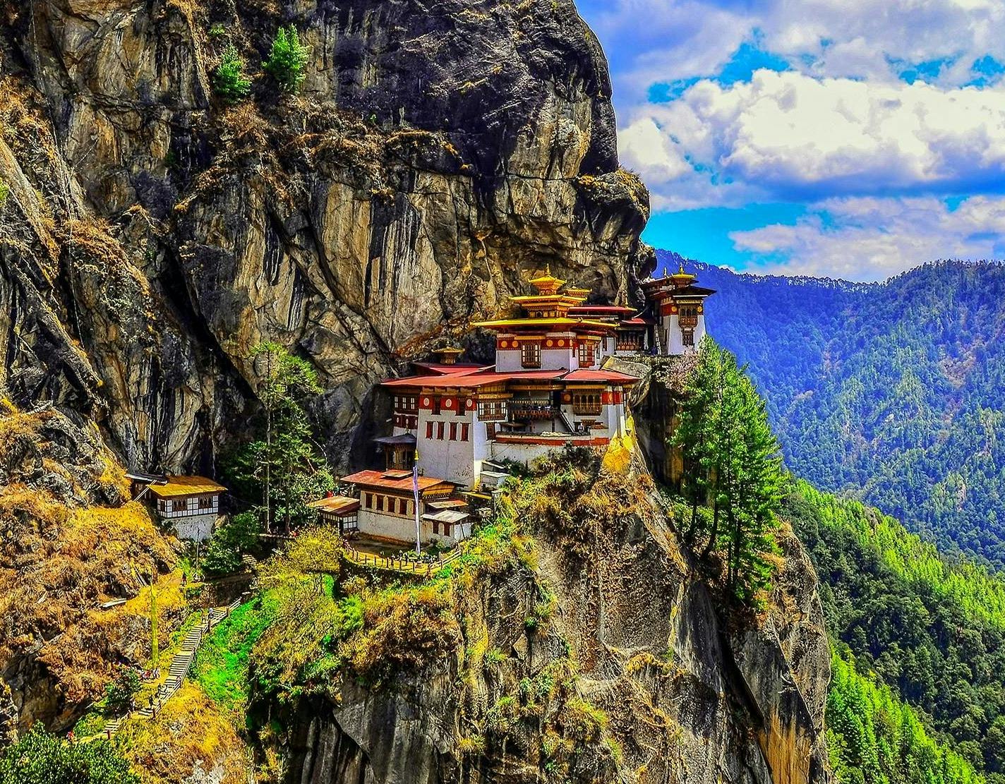 Hiking to Tiger's Nest Monastery